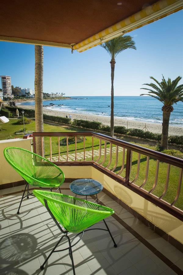Holidays2Riviera Sea Side Front Beach Sitio de Calahonda Bagian luar foto