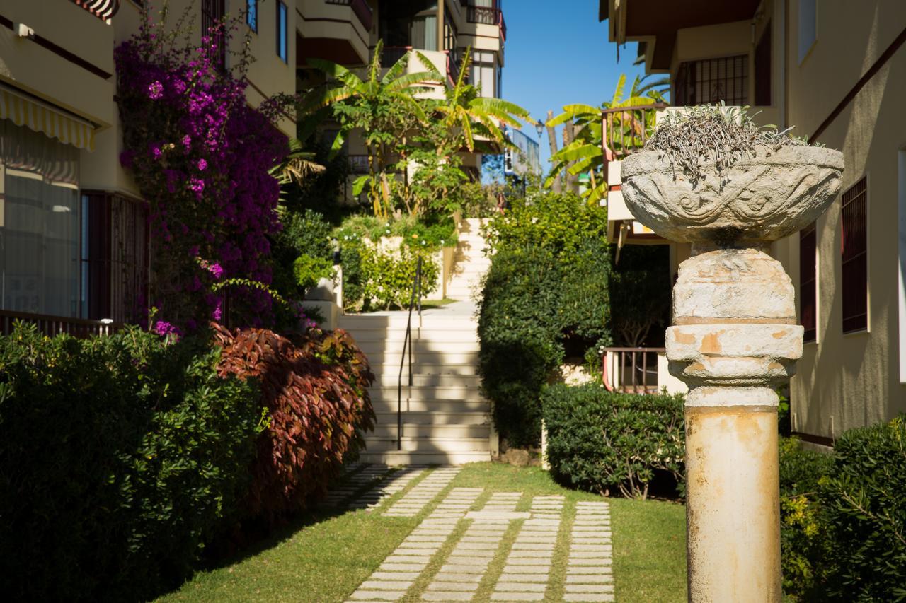 Holidays2Riviera Sea Side Front Beach Sitio de Calahonda Bagian luar foto