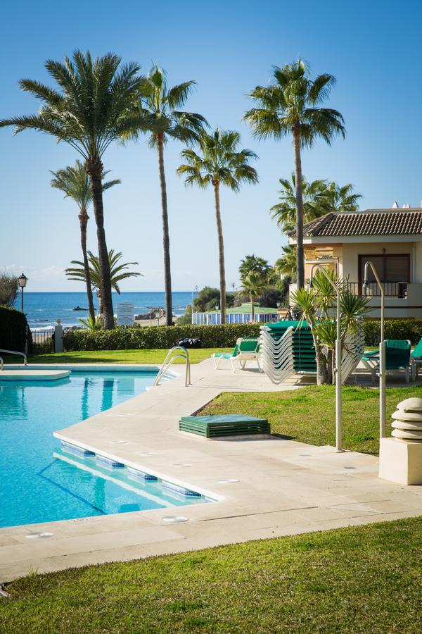 Holidays2Riviera Sea Side Front Beach Sitio de Calahonda Bagian luar foto