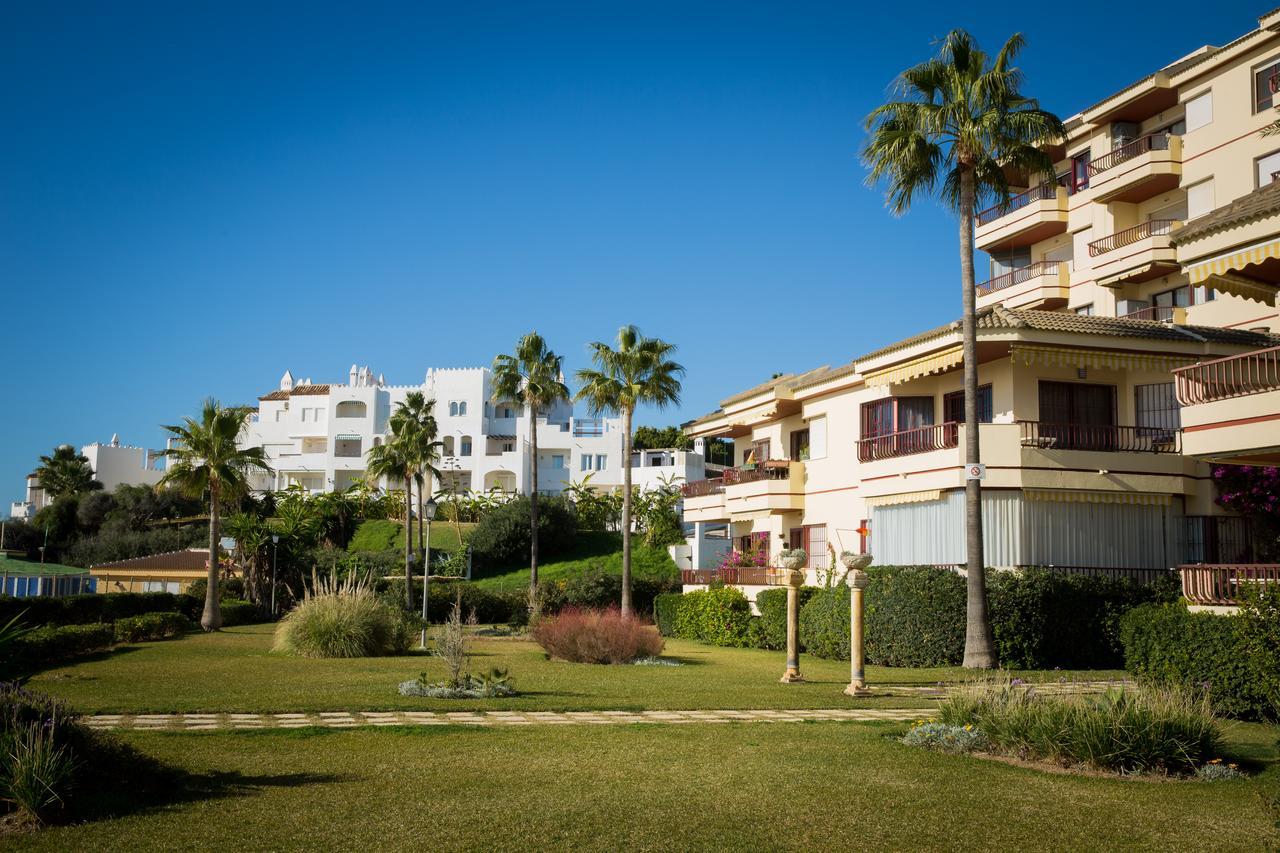Holidays2Riviera Sea Side Front Beach Sitio de Calahonda Bagian luar foto